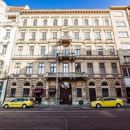 All In 10 Apartment, Bp Downtown Ac Budapest Extérieur photo
